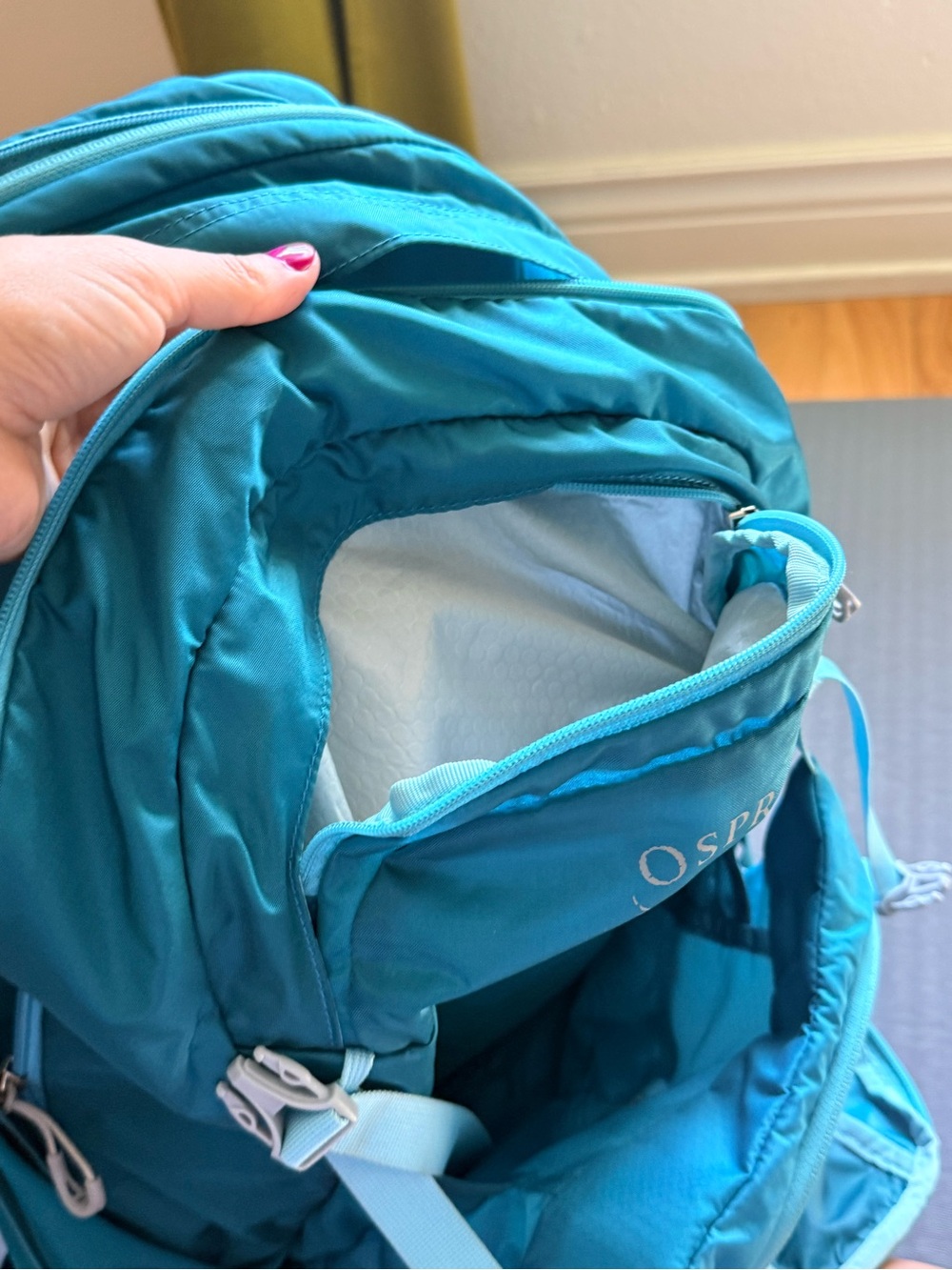 OSPREY Teal Blue Mira AG 34L Women’s Backpack - Picture 11 of 15